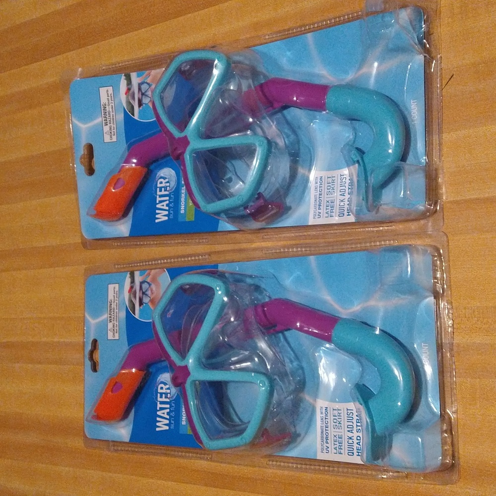 Snorkeling set